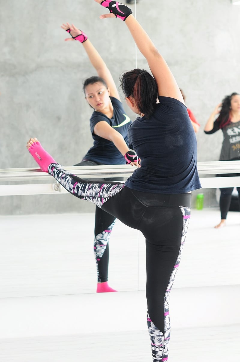 Barre Pilates Pose